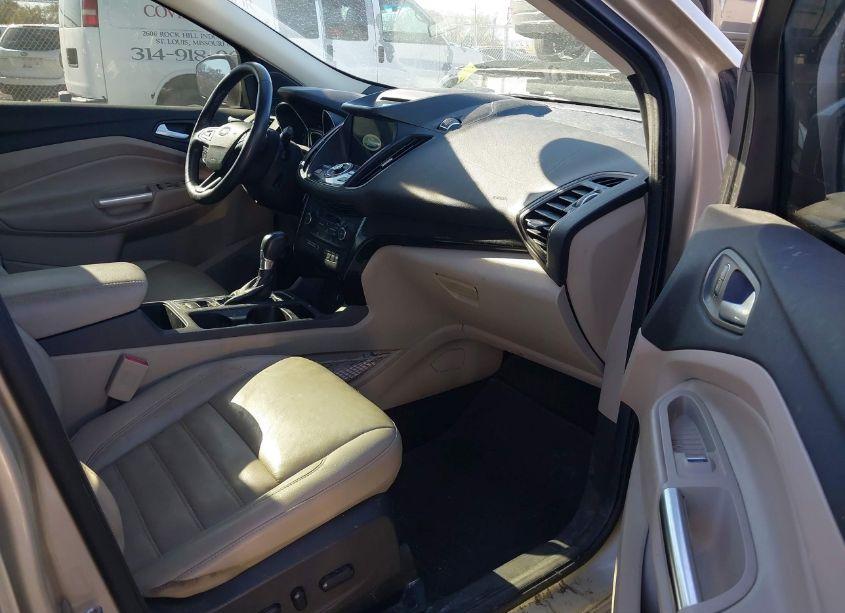 Photo 5 of 2017 Ford Escape TITANIUM (VIN 1FMCU9J95HUC85412)