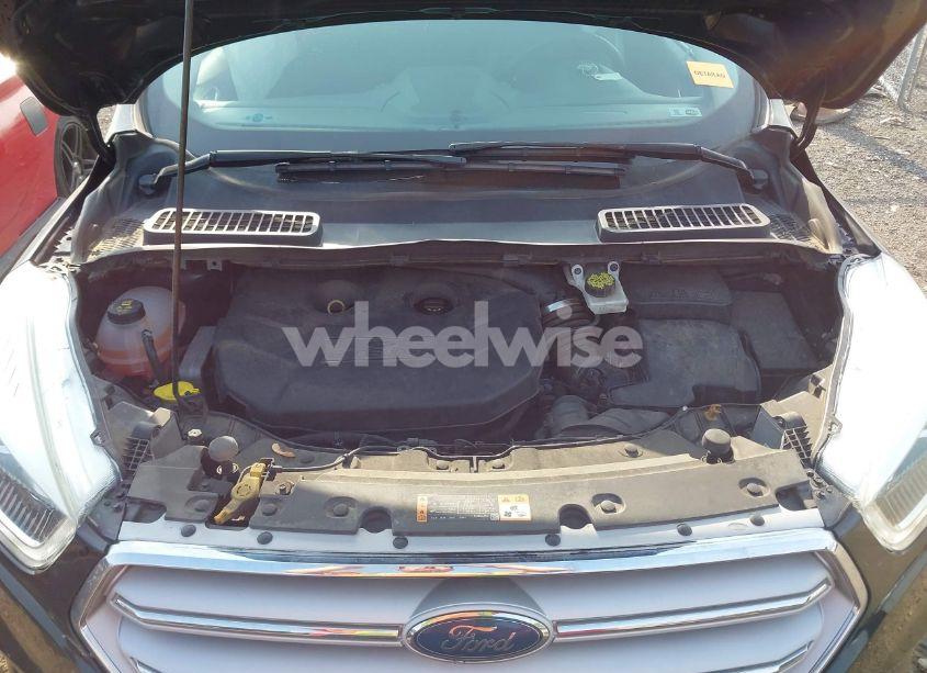 Photo 10 of 2018 Ford Escape TITANIUM (VIN 1FMCU9J95JUB30803)