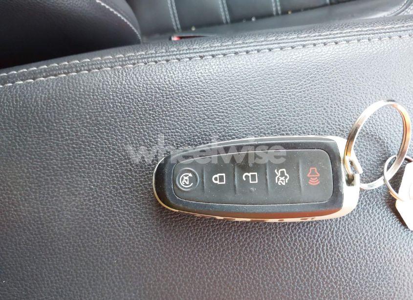 Photo 11 of 2018 Ford Escape TITANIUM (VIN 1FMCU9J95JUB30803)