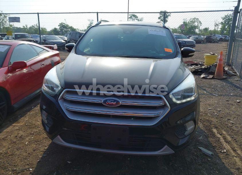 Photo 13 of 2018 Ford Escape TITANIUM (VIN 1FMCU9J95JUB30803)