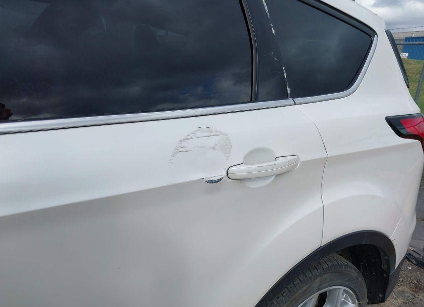 Photo 13 of 2019 Ford Escape TITANIUM (VIN 1FMCU9J95KUB82787)