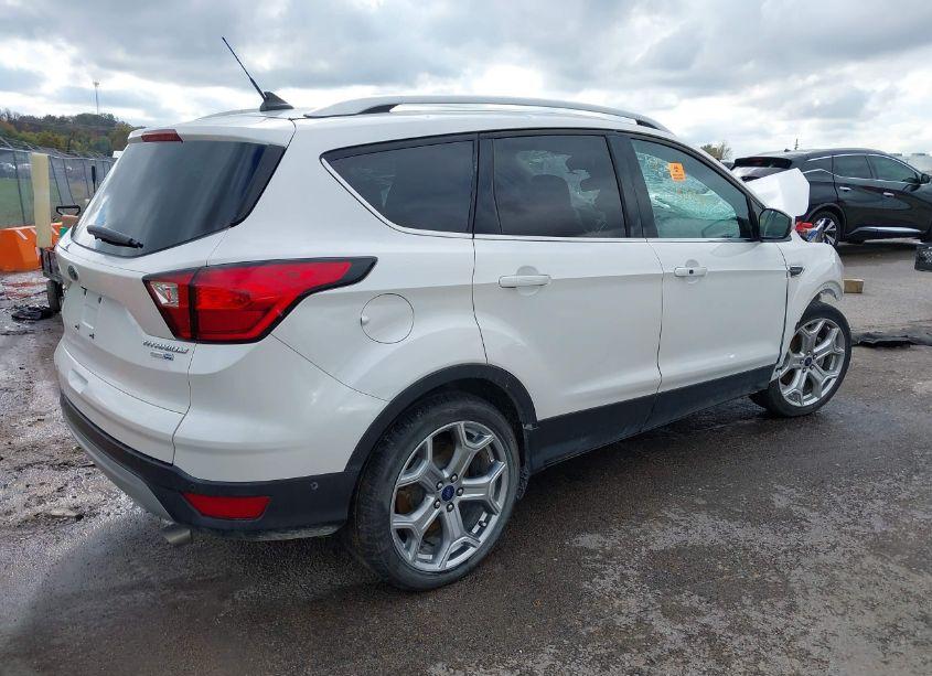 Photo 4 of 2019 Ford Escape TITANIUM (VIN 1FMCU9J95KUB82787)