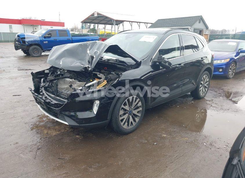 Photo 2 of 2020 Ford Escape TITANIUM (VIN 1FMCU9J95LUA07005)