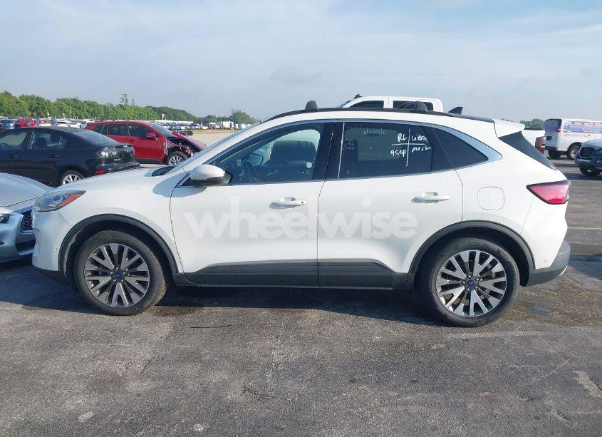 Photo 14 of 2020 Ford Escape TITANIUM (VIN 1FMCU9J95LUA38352)