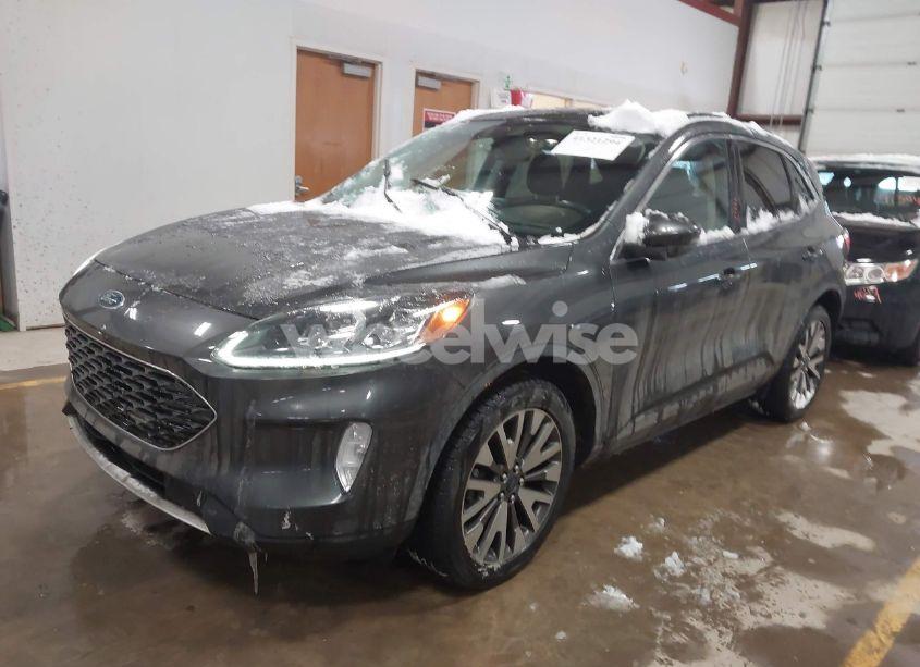 Photo 2 of 2020 Ford Escape TITANIUM (VIN 1FMCU9J95LUB15074)