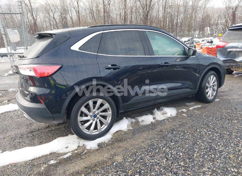 Photo 4 of 2021 Ford Escape TITANIUM (VIN 1FMCU9J95MUA21763)