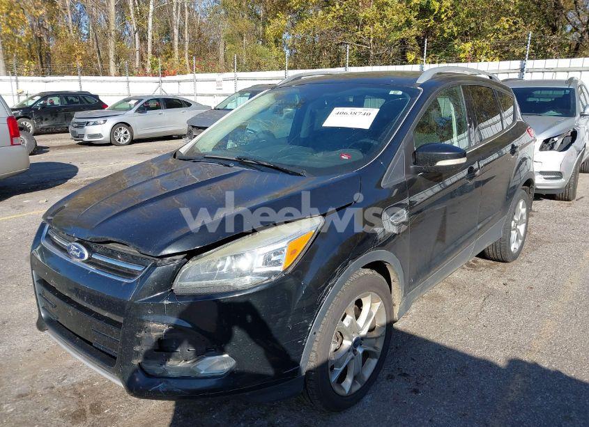 Photo 2 of 2014 Ford Escape TITANIUM (VIN 1FMCU9J96EUB07181)