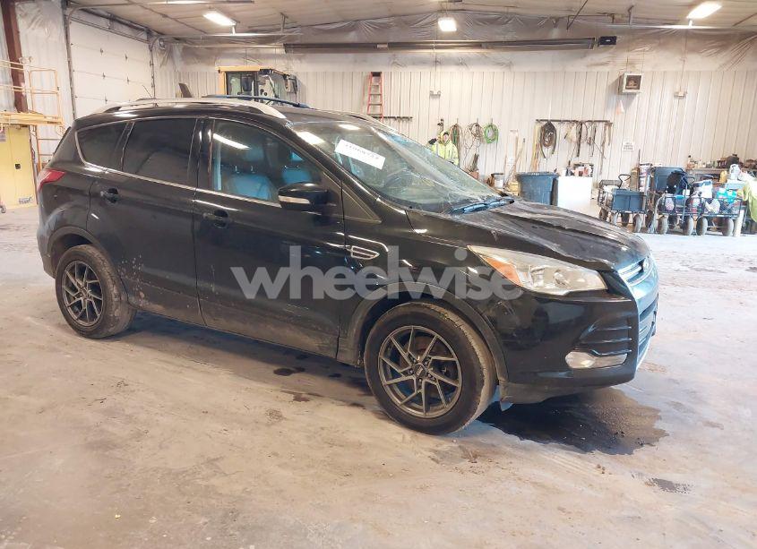 2014 Ford Escape TITANIUM (VIN 1FMCU9J96EUE11367) main photo