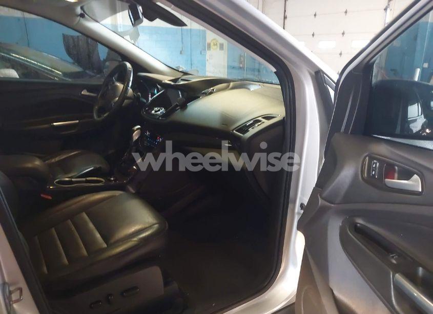 Photo 5 of 2015 Ford Escape TITANIUM (VIN 1FMCU9J96FUB23902)