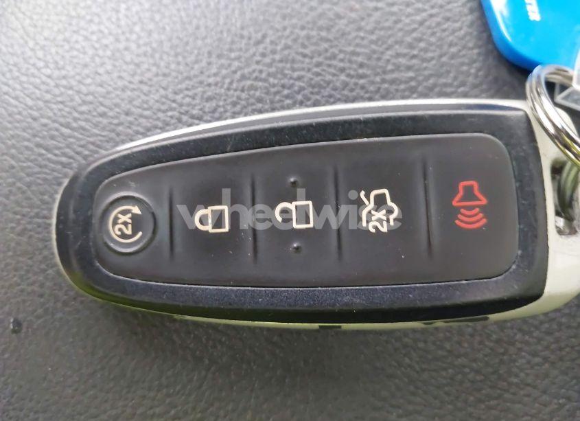 Photo 11 of 2015 Ford Escape TITANIUM (VIN 1FMCU9J96FUC02177)