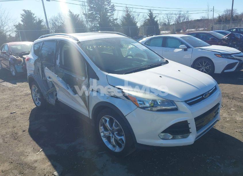 2016 Ford Escape TITANIUM (VIN 1FMCU9J96GUB65441) main photo