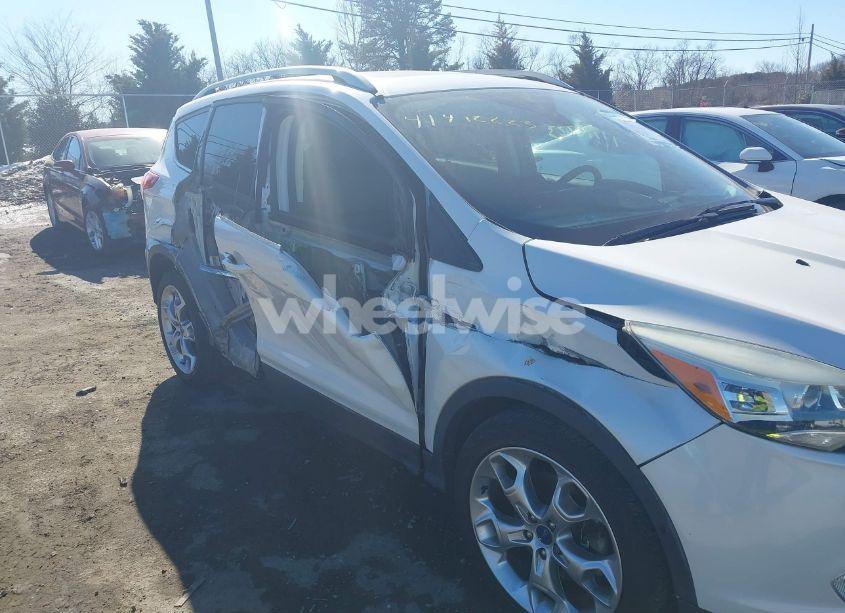 Photo 6 of 2016 Ford Escape TITANIUM (VIN 1FMCU9J96GUB65441)