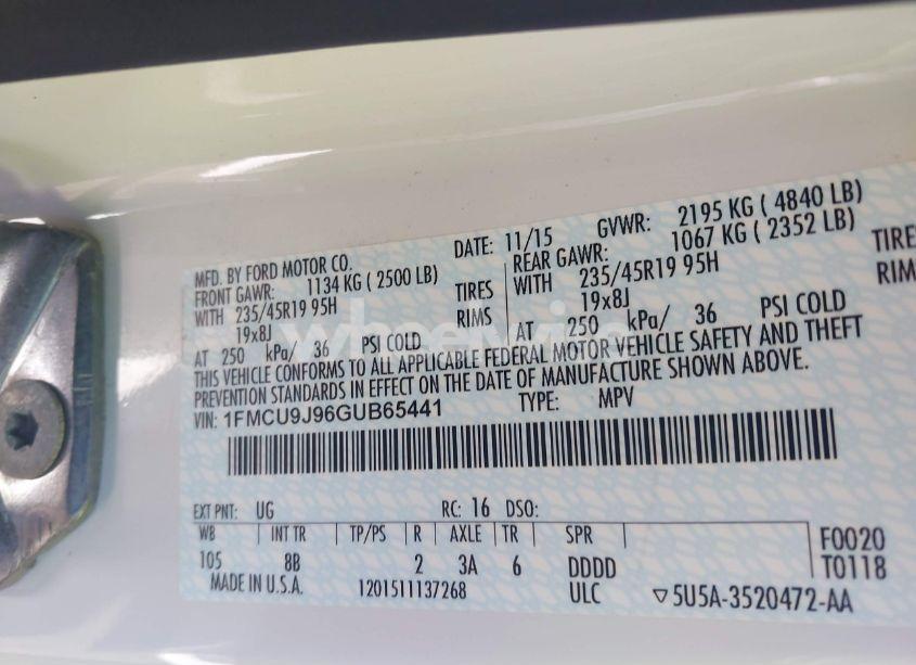 Photo 9 of 2016 Ford Escape TITANIUM (VIN 1FMCU9J96GUB65441)