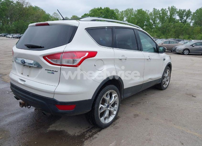 Photo 4 of 2016 Ford Escape TITANIUM (VIN 1FMCU9J96GUB97564)