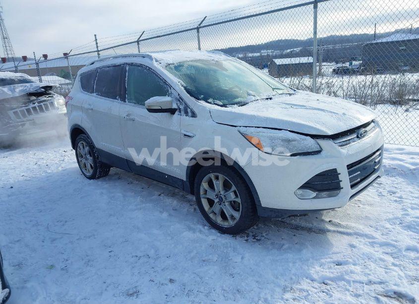 2016 Ford Escape TITANIUM (VIN 1FMCU9J96GUC53065) main photo