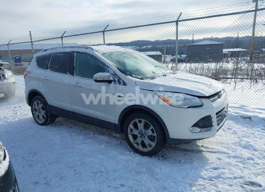 Photo 13 of 2016 Ford Escape TITANIUM (VIN 1FMCU9J96GUC53065)