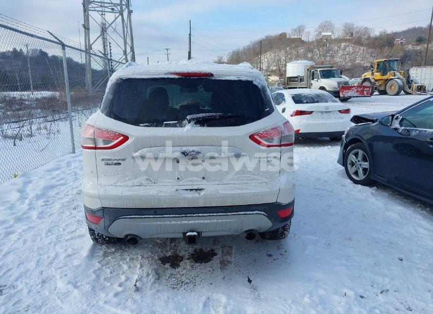 Photo 16 of 2016 Ford Escape TITANIUM (VIN 1FMCU9J96GUC53065)