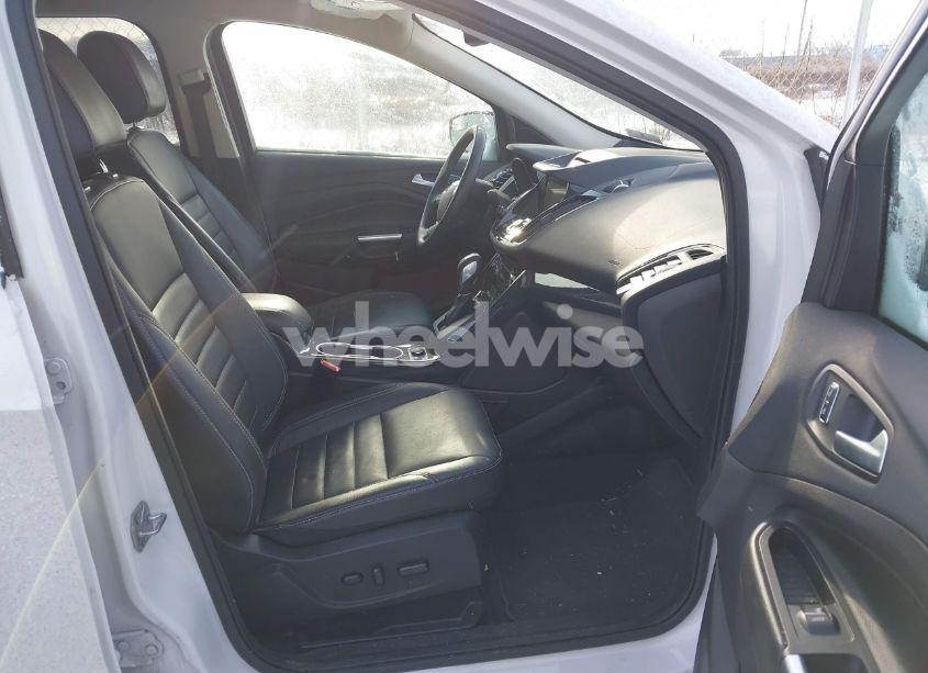 Photo 5 of 2016 Ford Escape TITANIUM (VIN 1FMCU9J96GUC53065)