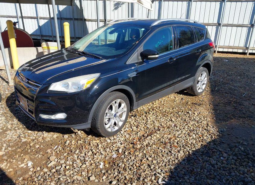 Photo 2 of 2016 Ford Escape TITANIUM (VIN 1FMCU9J96GUC68052)
