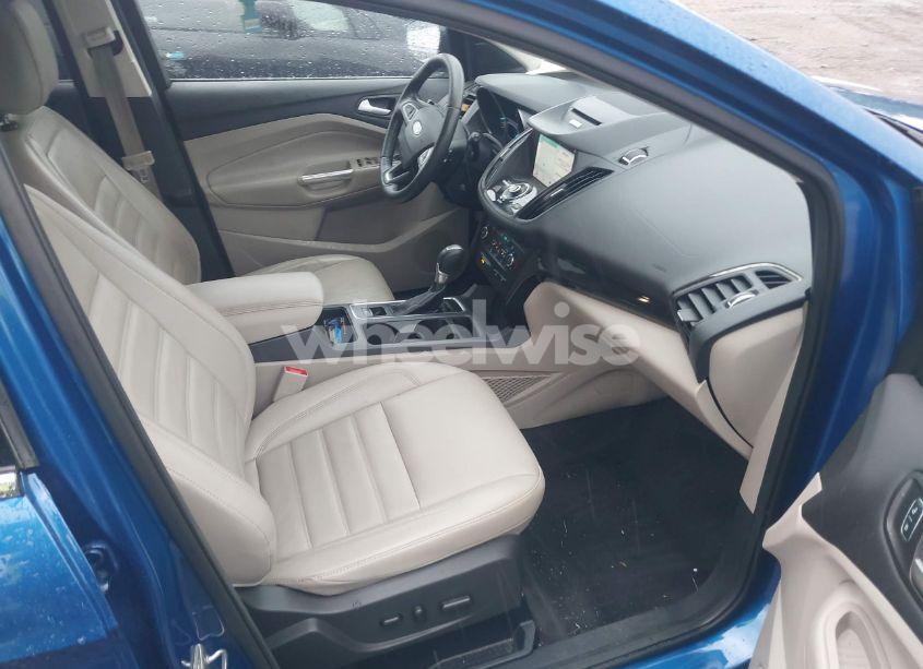 Photo 5 of 2017 Ford Escape TITANIUM (VIN 1FMCU9J96HUA44409)