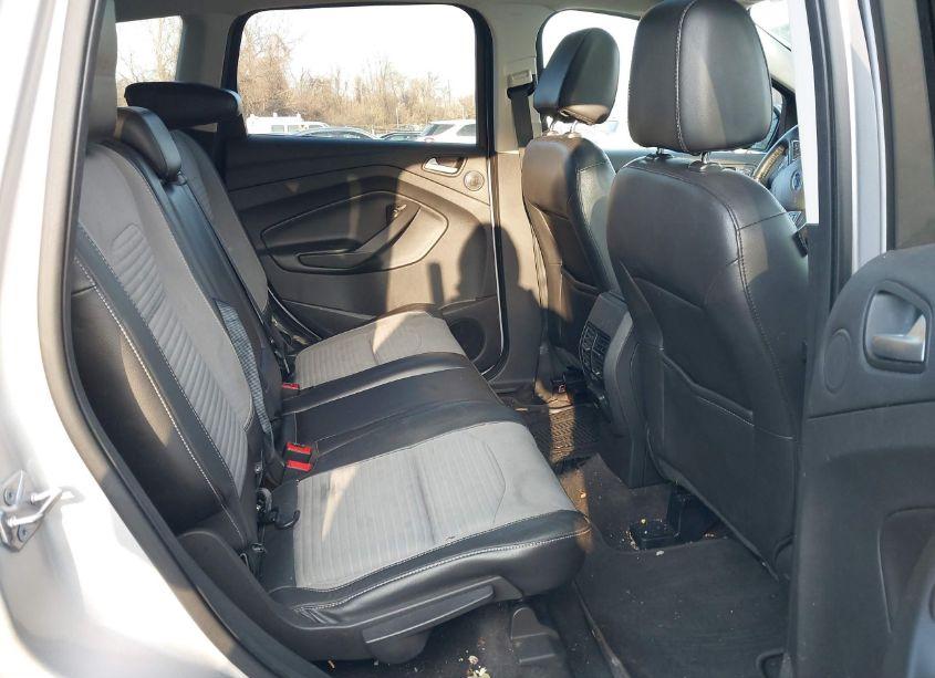 Photo 8 of 2017 Ford Escape TITANIUM (VIN 1FMCU9J96HUA99555)