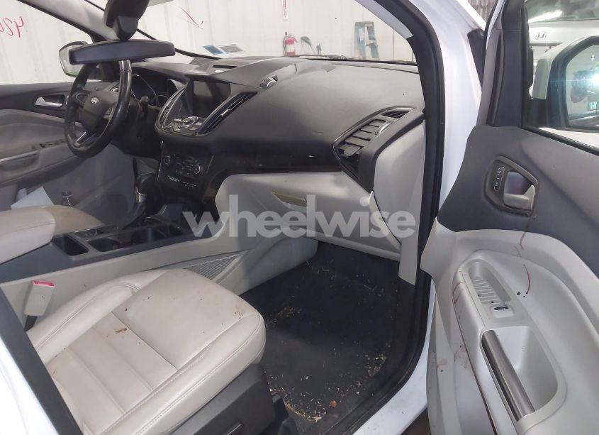 Photo 5 of 2017 Ford Escape TITANIUM (VIN 1FMCU9J96HUB13454)