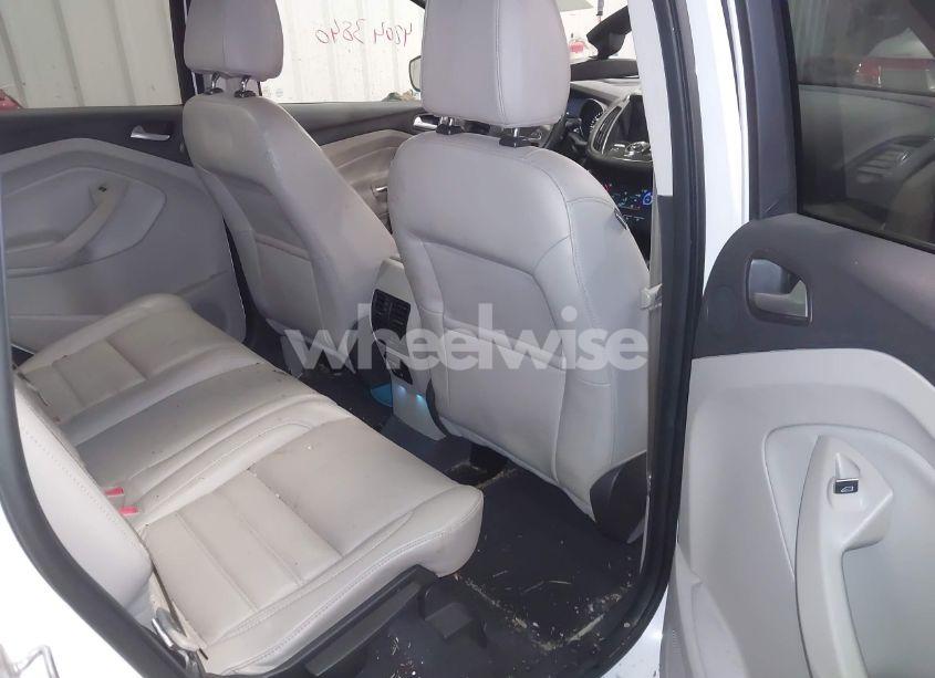 Photo 8 of 2017 Ford Escape TITANIUM (VIN 1FMCU9J96HUB13454)