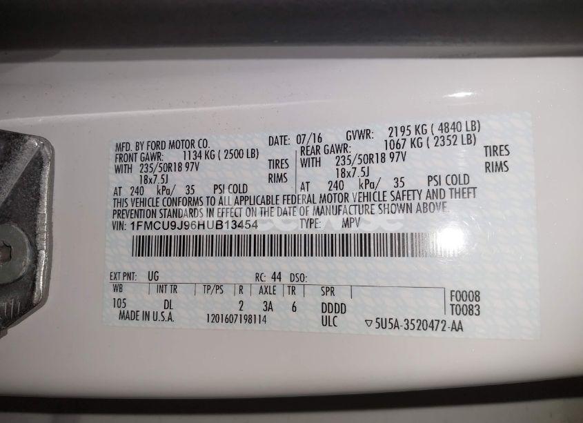 Photo 9 of 2017 Ford Escape TITANIUM (VIN 1FMCU9J96HUB13454)