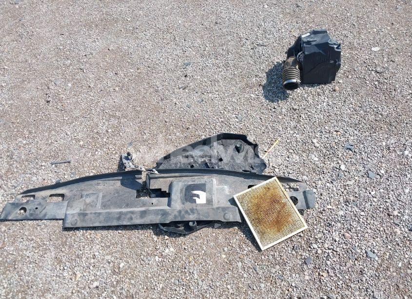 Photo 12 of 2017 Ford Escape TITANIUM (VIN 1FMCU9J96HUB65330)