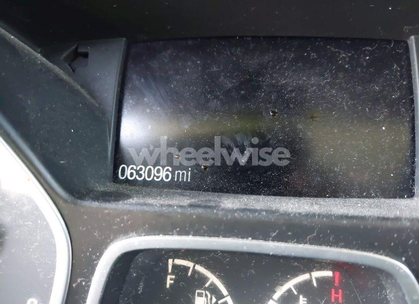 Photo 16 of 2017 Ford Escape TITANIUM (VIN 1FMCU9J96HUB65330)