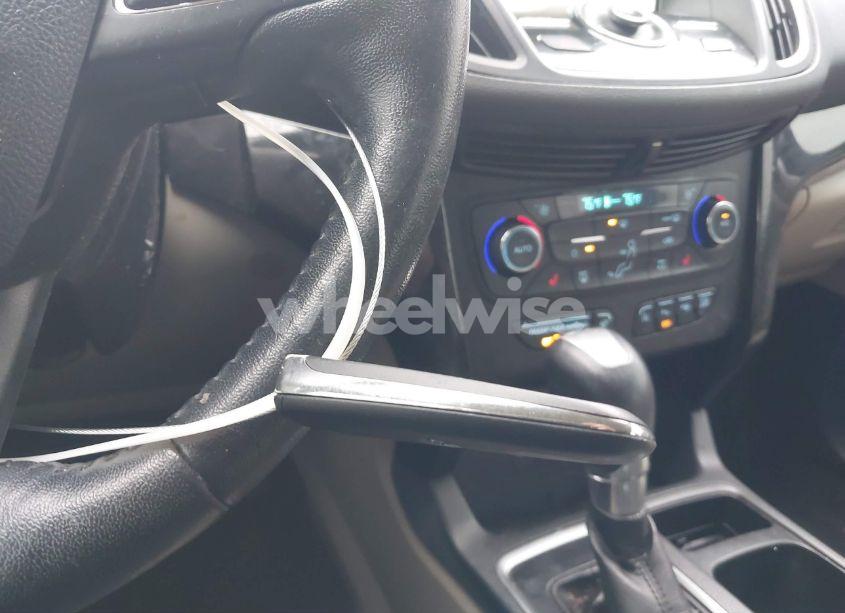 Photo 11 of 2017 Ford Escape TITANIUM (VIN 1FMCU9J96HUC01470)