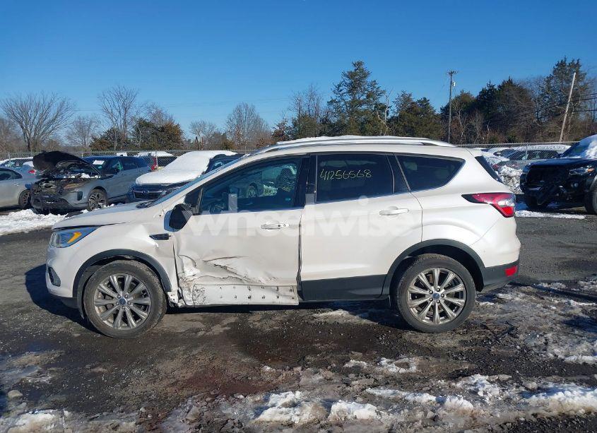 Photo 14 of 2017 Ford Escape TITANIUM (VIN 1FMCU9J96HUC07656)