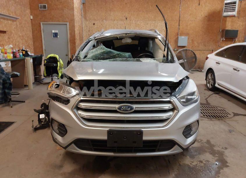 Photo 12 of 2018 Ford Escape TITANIUM (VIN 1FMCU9J96JUB77385)
