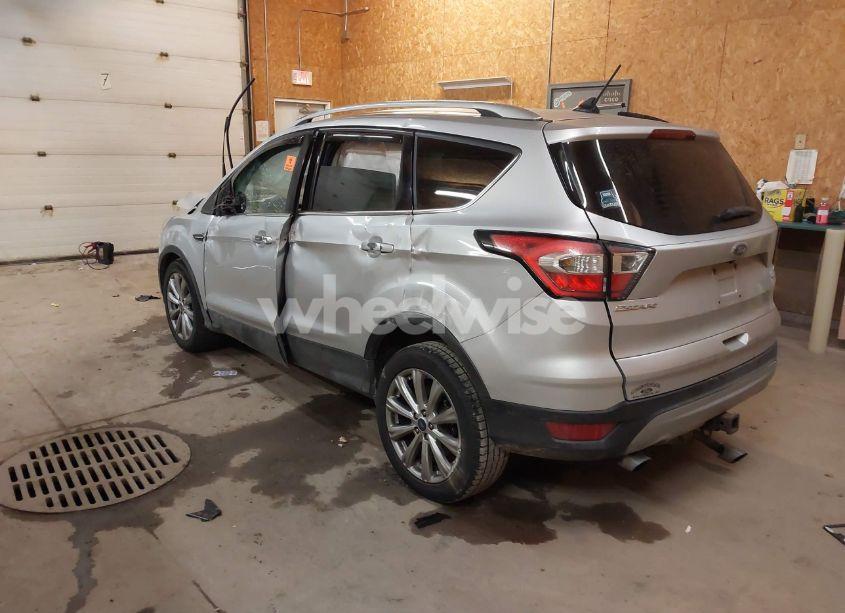 Photo 3 of 2018 Ford Escape TITANIUM (VIN 1FMCU9J96JUB77385)