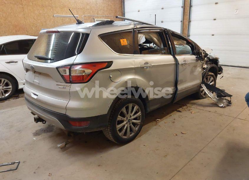 Photo 4 of 2018 Ford Escape TITANIUM (VIN 1FMCU9J96JUB77385)