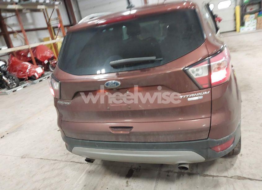Photo 16 of 2018 Ford Escape TITANIUM (VIN 1FMCU9J96JUC04195)