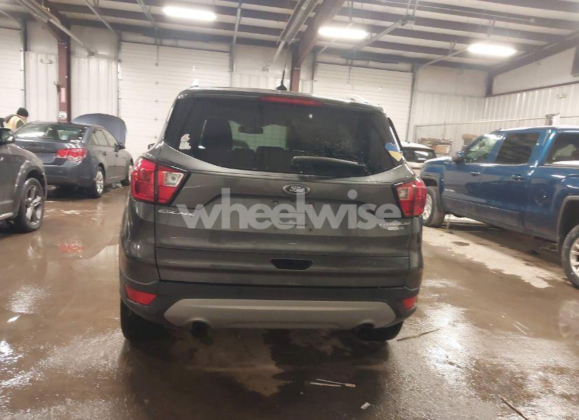 Photo 16 of 2019 Ford Escape TITANIUM (VIN 1FMCU9J96KUA03124)