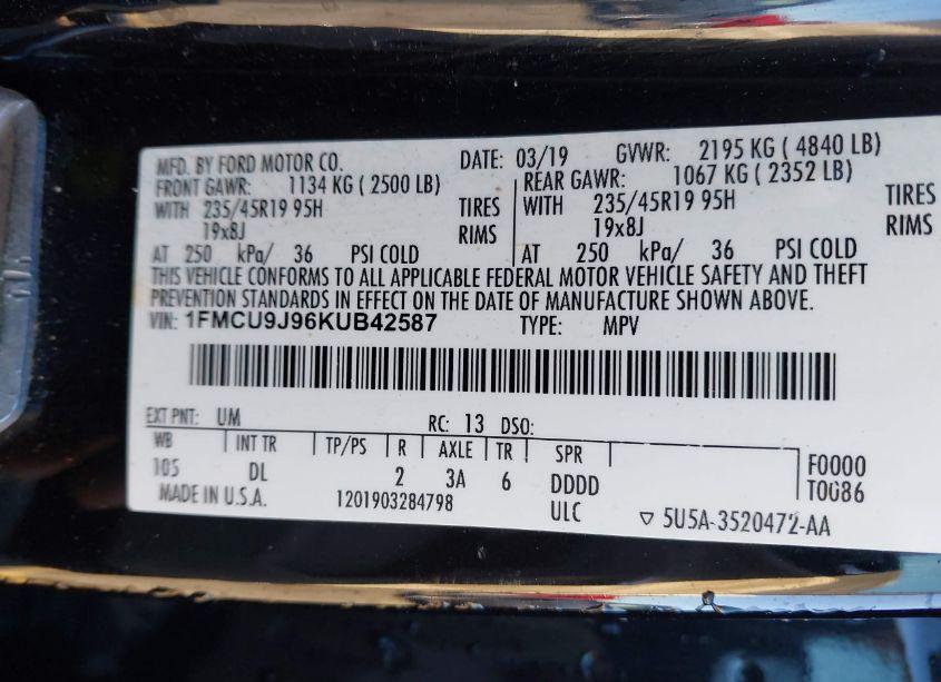 Photo 9 of 2019 Ford Escape TITANIUM (VIN 1FMCU9J96KUB42587)