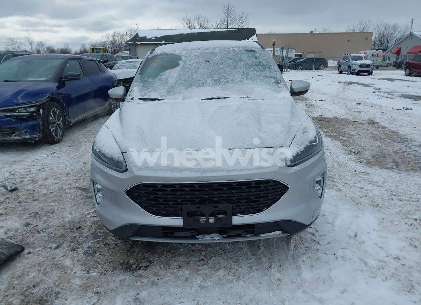 Photo 12 of 2020 Ford Escape TITANIUM (VIN 1FMCU9J96LUA50817)