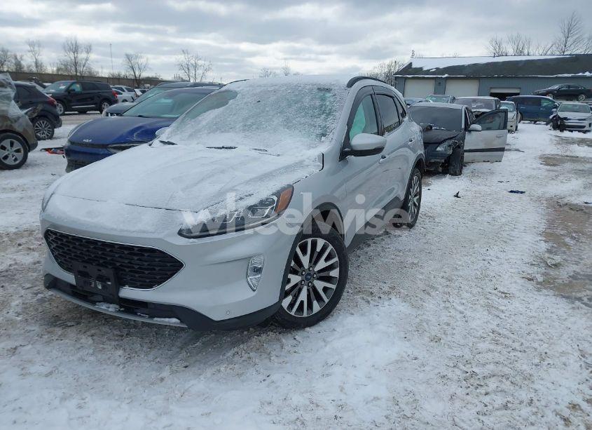 Photo 2 of 2020 Ford Escape TITANIUM (VIN 1FMCU9J96LUA50817)