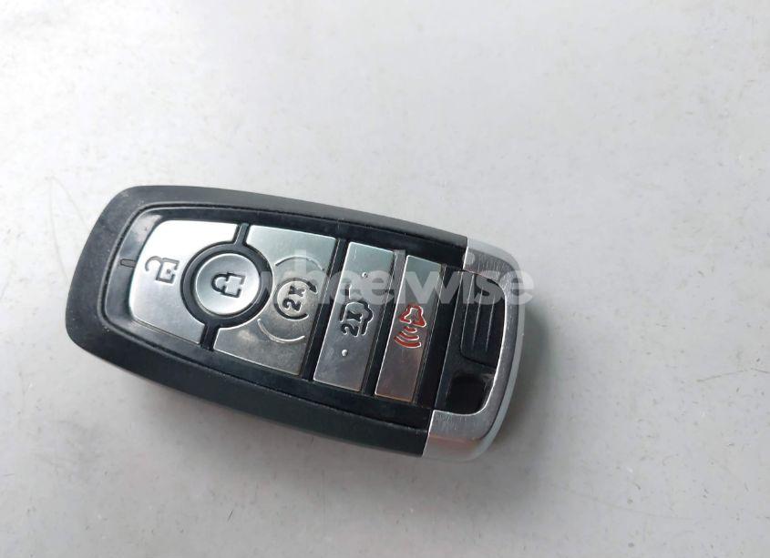 Photo 11 of 2022 Ford Escape TITANIUM (VIN 1FMCU9J96NUA35771)