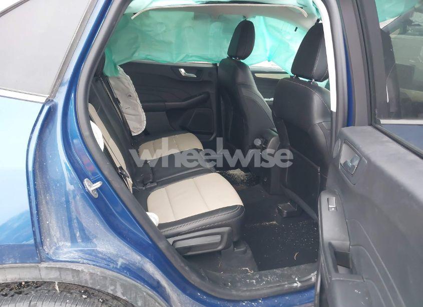 Photo 8 of 2022 Ford Escape TITANIUM (VIN 1FMCU9J96NUA35771)