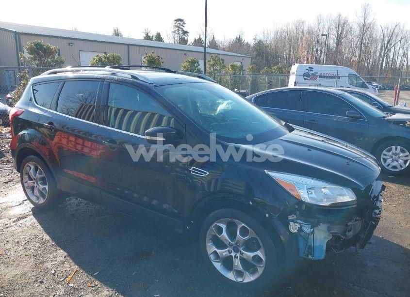 2014 Ford Escape TITANIUM (VIN 1FMCU9J97EUA19756) main photo