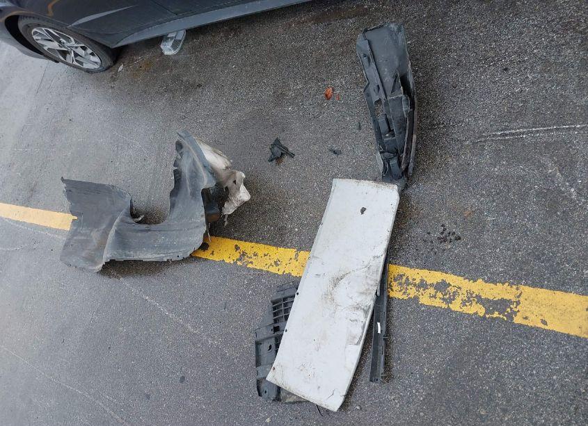 Photo 12 of 2015 Ford Escape TITANIUM (VIN 1FMCU9J97FUB23004)