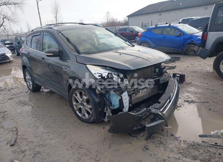 2015 Ford Escape TITANIUM (VIN 1FMCU9J97FUB35119) main photo