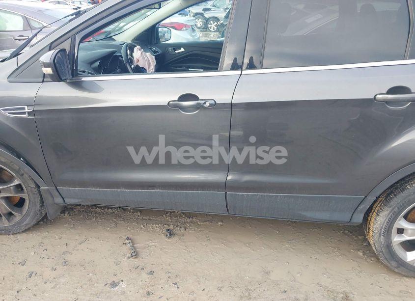 Photo 15 of 2015 Ford Escape TITANIUM (VIN 1FMCU9J97FUB35119)