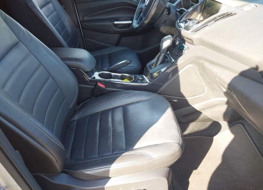 Photo 5 of 2015 Ford Escape TITANIUM (VIN 1FMCU9J97FUB35489)