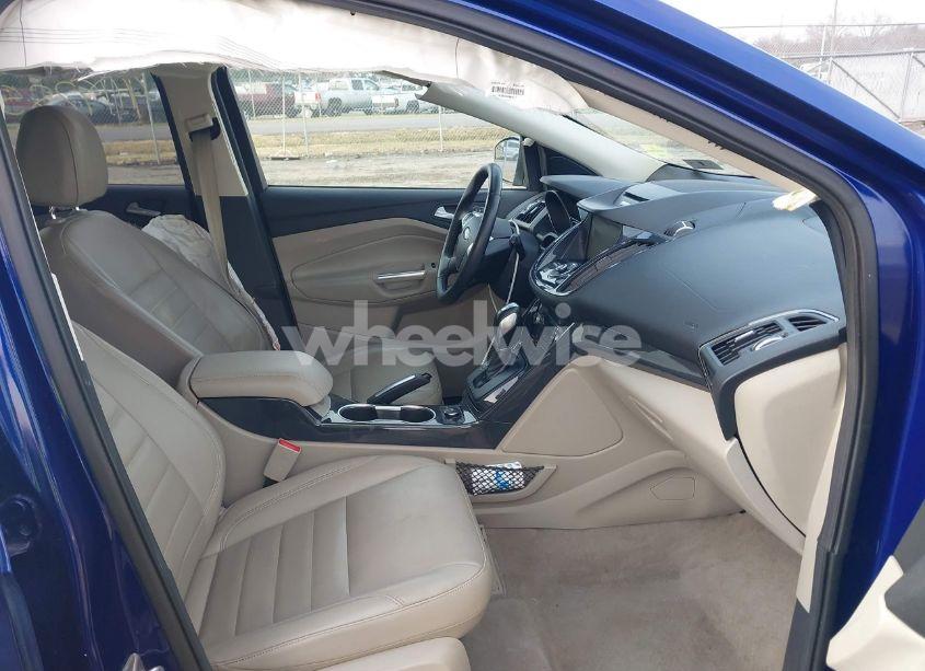 Photo 5 of 2015 Ford Escape TITANIUM (VIN 1FMCU9J97FUC14581)