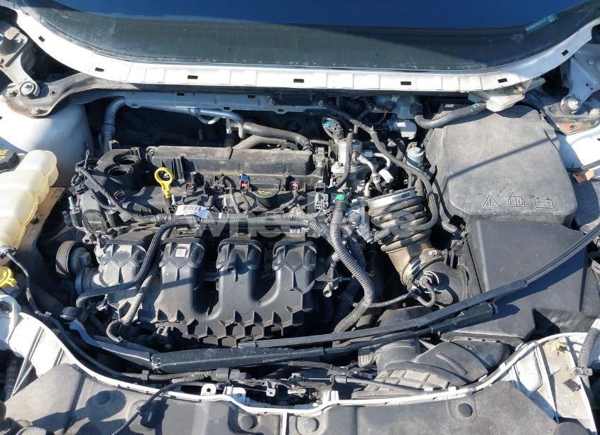 Photo 10 of 2015 Ford Escape TITANIUM (VIN 1FMCU9J97FUC16718)