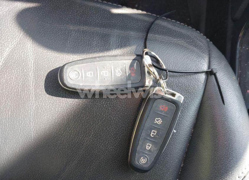 Photo 11 of 2015 Ford Escape TITANIUM (VIN 1FMCU9J97FUC16718)